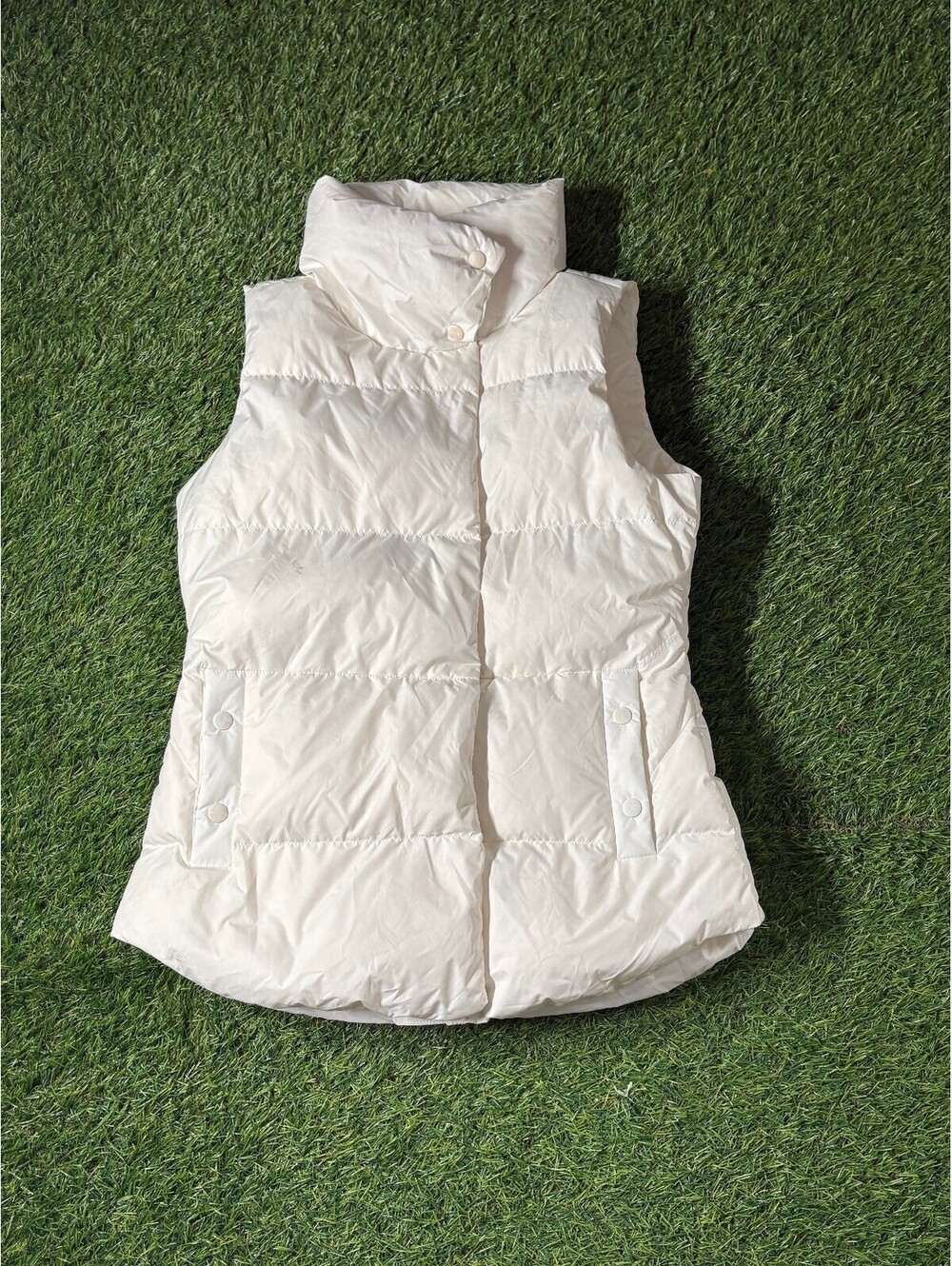 Athleta Downtown Puffer Vest White Down Fill Womens Size S